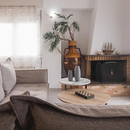 Villa Ventus, 40Sqm Private Pool & Hot Tub! Roussospition Bagian luar foto