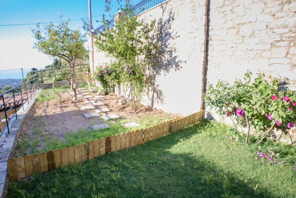 Villa Ventus, 40Sqm Private Pool & Hot Tub! Roussospition Bagian luar foto