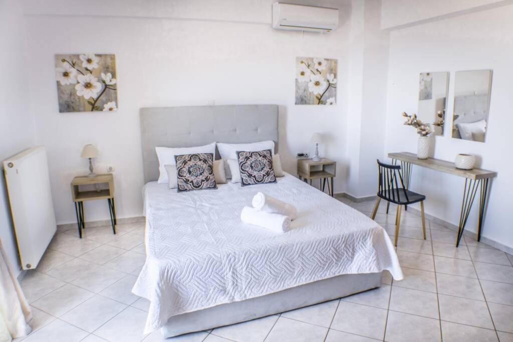 Villa Ventus, 40Sqm Private Pool & Hot Tub! Roussospition Bagian luar foto